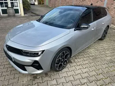 Usata Opel Astra 131 CV (96 kW) 2024 Grigio Station wagon