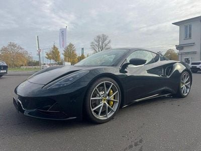Grün Gebraucht 2025 Lotus Emira Coupé | 84.980 € (Fairer Preis)