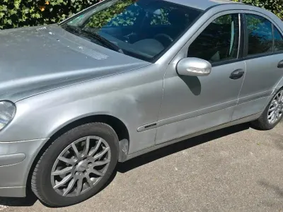 Brugt Mercedes C180 129 HK (94 kW) 2002 Grå Sedan