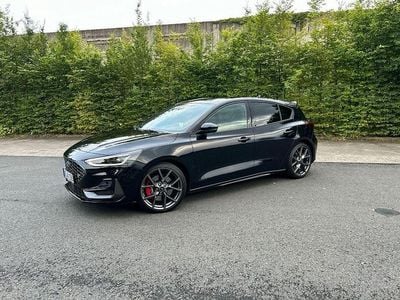 Gebraucht Ford Focus ST 280 PS (205 kW) 2022 Schwarz Limousine