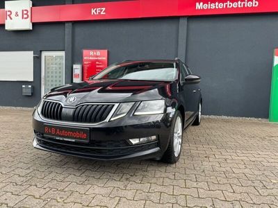 gebraucht Skoda Octavia Combi Ambition*1xHand*Led*Navi*Acc*Asiss