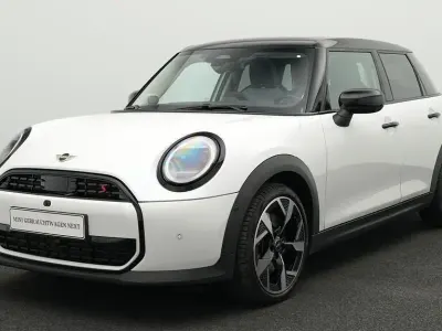 Gebraucht Mini Cooper S Classic 204 PS (150 kW) 2025 Weiß Kleinwagen