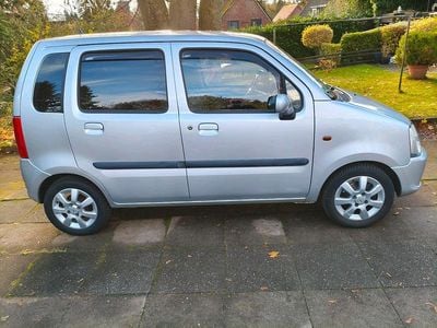 Silber Gebraucht 2005 Opel Agila Van / Kleinbus | 2.650 € (Teuer)