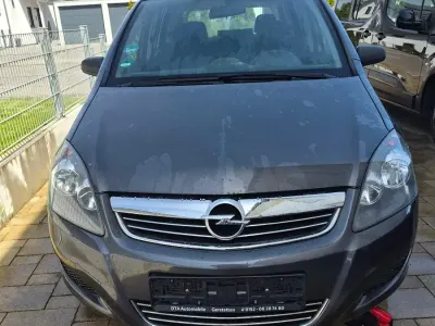Gebraucht Opel Zafira 115 PS (84 kW) 2009 Grau Van / Kleinbus