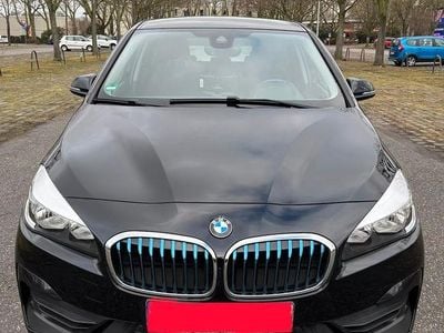 Gebraucht BMW 225 Active Tourer iPerformance 224 PS (164 kW) 2019 Schwarz Van / Kleinbus