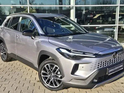 Gebraucht Toyota Corolla Cross 178 PS (130 kW) 2026 Metal stream SUV