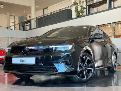 Gebraucht Opel Astra GS Line 181 PS (133 kW) 2025 Schwarz Kleinwagen