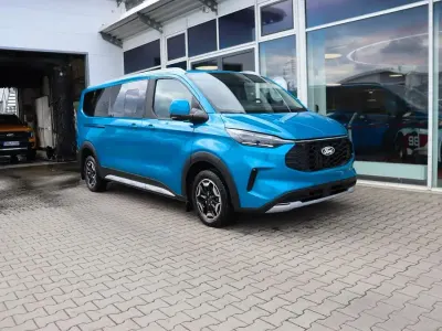 Ny Ford Tourneo Active 170 HK (125 kW) 2026 Blå MPV