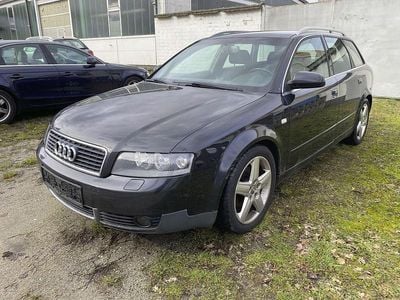Gebraucht Audi A4 131 PS (96 kW) 2004 Schwarz Kombi