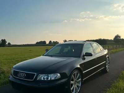 Gebraucht Audi A8 Basis 193 PS (141 kW) 1997 Grau Limousine