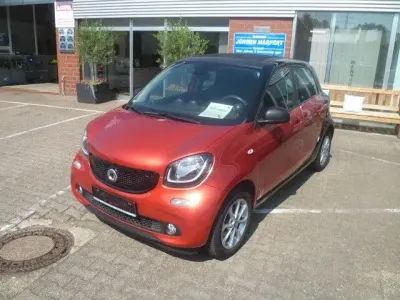Gebraucht Smart ForFour Basis 71 PS (52 kW) 2016 Schwarz Kleinwagen