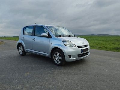 gebraucht Daihatsu Sirion Allrad 1,3 Eco