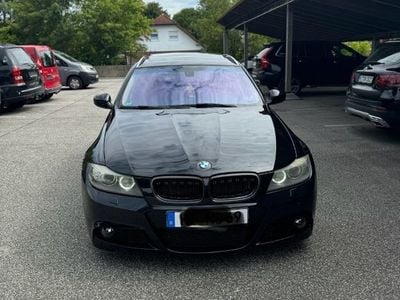 Schwarz Gebraucht 2011 BMW 325 Kombi | 17.000 €