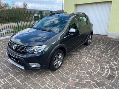 Gebraucht Dacia Sandero Acces 73 PS (53 kW) 2020 Grau Limousine