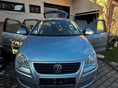 Gebraucht VW Polo 54 PS (39 kW) 2006 Silber Kleinwagen