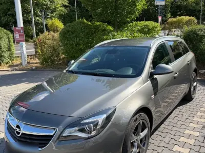 Gebraucht Opel Insignia Sport 170 PS (125 kW) 2017 Grau Kombi