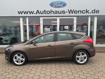 Gebraucht Ford Focus Titanium 125 PS (91 kW) 2017 Braun Limousine