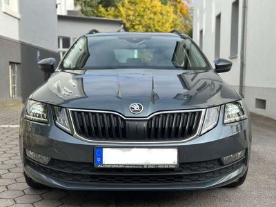 gebraucht Skoda Octavia Combi 1.6 TDI DSG Clever