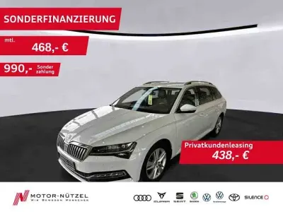 Gebraucht Skoda Superb Premium Edition 200 PS (147 kW) 2023 Moonweiss metallic Kombi