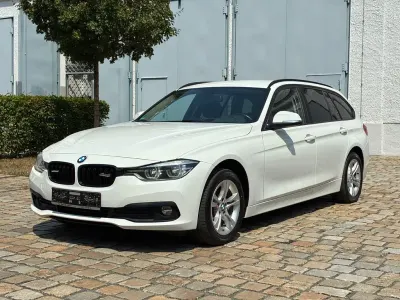 Gebraucht BMW 320 Performance 190 PS (139 kW) 2019 Weiß Kombi