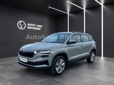 Gebraucht Skoda Karoq 150 PS (110 kW) 2023 Grau SUV