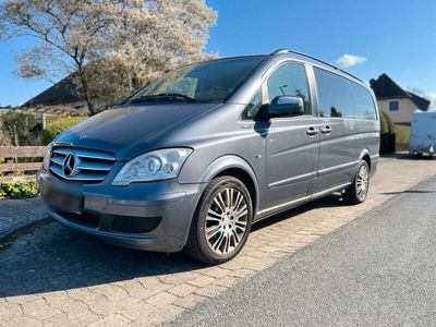 Mercedes Viano