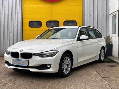 gebraucht BMW 318 d Navi PDC V+H aus 2.Hand