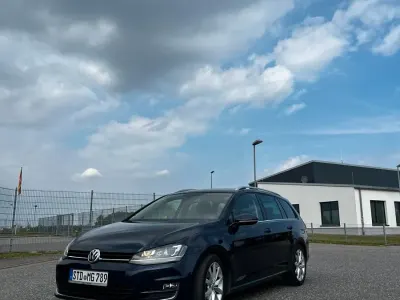 Gebraucht VW Golf VII 116 PS (85 kW) 2016 Blau Kombi