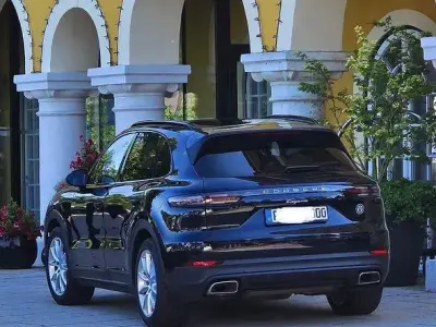 Gebraucht Porsche Cayenne 340 PS (250 kW) 2019 Blau SUV