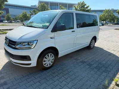 Gebraucht VW Multivan Trendline 150 PS (110 kW) 2019 Weiß Van / Kleinbus
