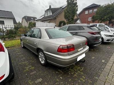 Opel Omega
