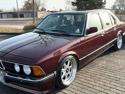 Second-hand BMW 728 187 CP (137 kW) 1985 Roșu Berlinǎ