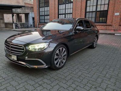 gebraucht Mercedes E220 d 9G-TRONIC Exclusive