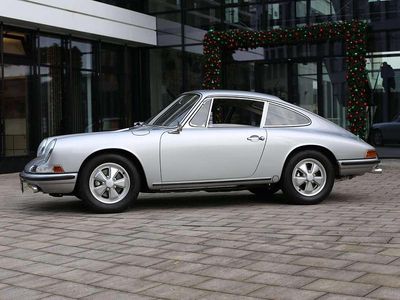 Gebraucht Porsche 911S 160 PS (117 kW) 1966 976206l metallicsilber Coupé