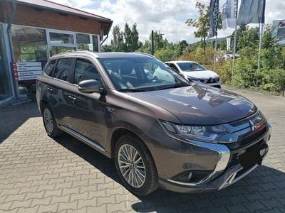 Mitsubishi Outlander P-HEV