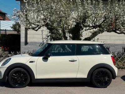 Gebraucht Mini ONE 102 PS (75 kW) 2016 Weiß Kleinwagen