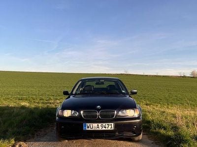Gebraucht BMW 325 Basis 192 PS (141 kW) 2002 Blau Limousine