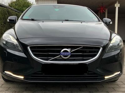 Gebraucht Volvo V40 Momentum 114 PS (83 kW) 2013 Schwarz Coupé
