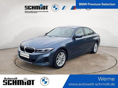 Gebraucht BMW 320 Sport Line 190 PS (139 kW) 2024 Blau Limousine