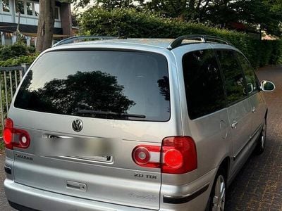 VW Sharan