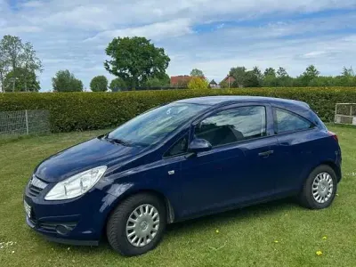 Usado Opel Corsa Innovation 69 HP (50 kW) 2010 Azul Citadino