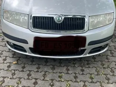 Gebraucht Skoda Fabia Classic 69 PS (50 kW) 2007 Grau Limousine