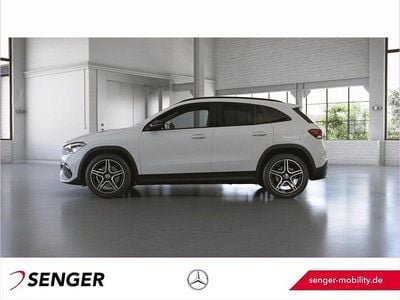 Gebraucht Mercedes GLA200 AMG line 163 PS (119 kW) 2023 Weiß SUV