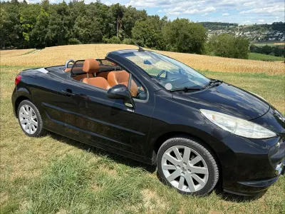 Gebraucht Peugeot 207 CC 120 PS (88 kW) 2009 Schwarz Cabrio