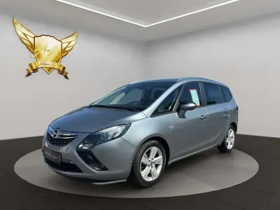 Gebraucht Opel Zafira Tourer Style 120 PS (88 kW) 2014 Silbersee/perl silber (m2) Van / Kleinbus