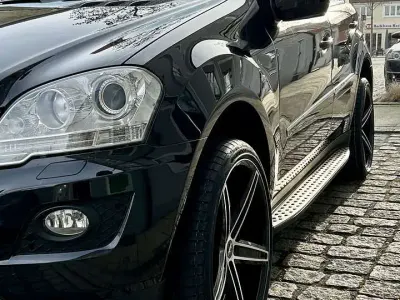 Gebraucht Mercedes ML320 224 PS (164 kW) 2026 SUV