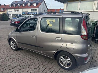 Toyota Yaris Verso