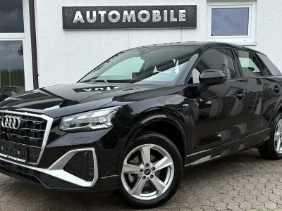 Gebraucht Audi Q2 S-Line 150 PS (110 kW) 2025 Schwarz SUV