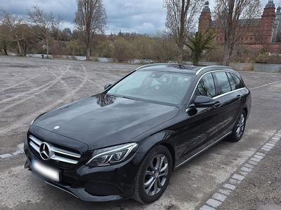 Gebraucht Mercedes C220 Avantgarde 170 PS (125 kW) 2016 Schwarz Kombi