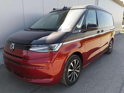 Deepblack perleffekt / fortanarot metallic Neu 2025 VW California Edition Van | 70.124 € (Etwas zu teuer)